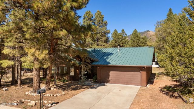 2289 N ELK RUN Street, Flagstaff, AZ 86004
