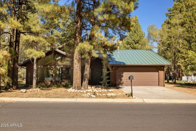 2289 N ELK RUN Street, Flagstaff, AZ 86004
