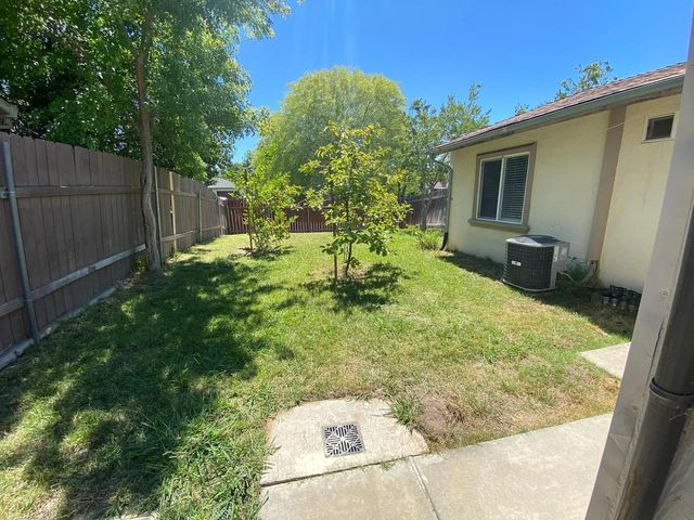 6010 Gay Way, North Highlands, CA 95660