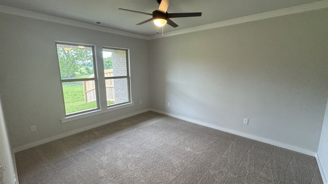 532 W Foxrun, Springfield, TN 37172