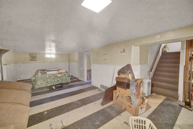 16934 Annetta Avenue, Hazel Crest, IL 60429