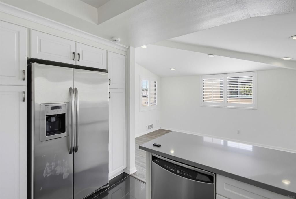 7904 Caminito Dia 4, San Diego, CA 92122 — photo 3