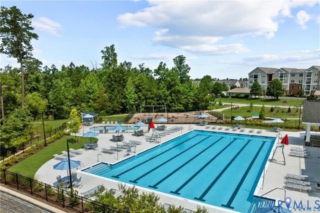 7292 Crosswinds Dr, North Chesterfield, VA 23234