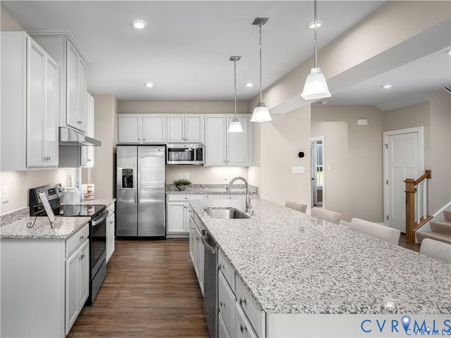 7292 Crosswinds Dr, North Chesterfield, VA 23234