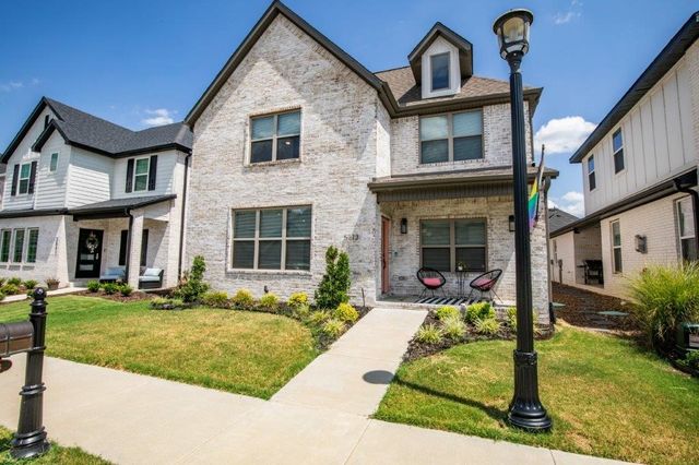 5213 S Brookhaven Street, Rogers, AR 72758