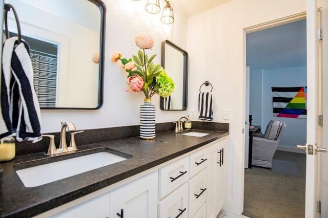 5213 S Brookhaven Street, Rogers, AR 72758