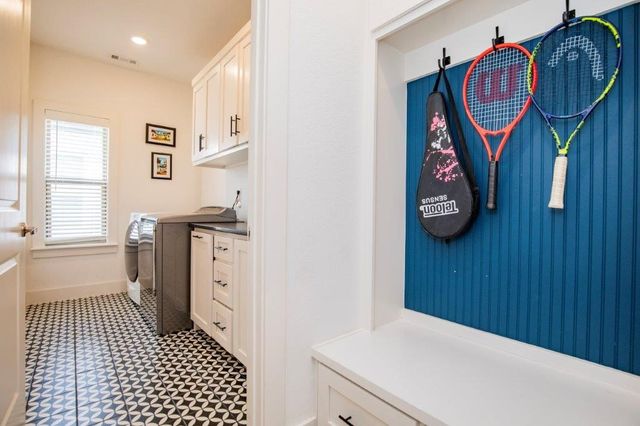 5213 S Brookhaven Street, Rogers, AR 72758