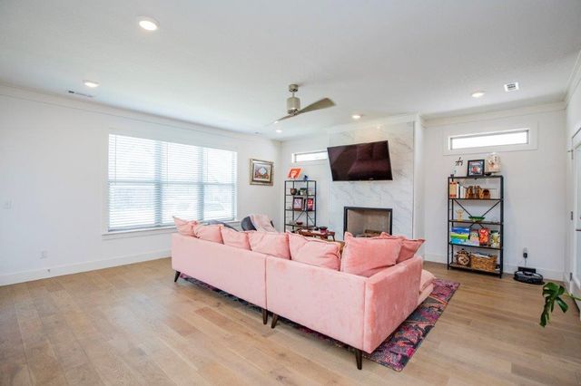 5213 S Brookhaven Street, Rogers, AR 72758