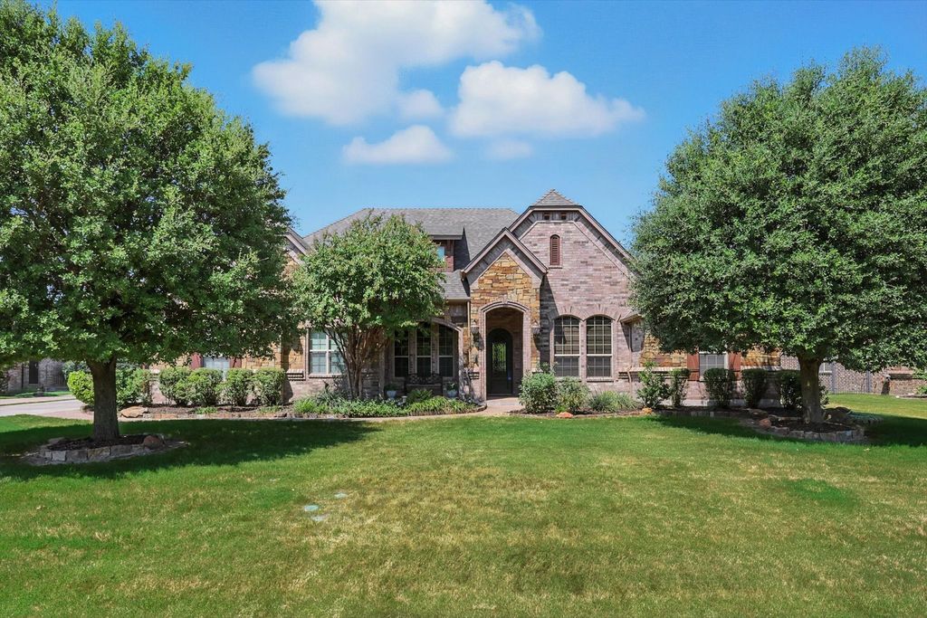 12933 Smokey Ranch Drive, Fort Worth, TX 76052