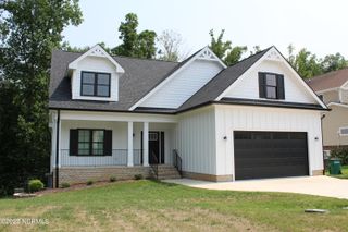 882 Live Oak Lane, Nashville, NC 27856