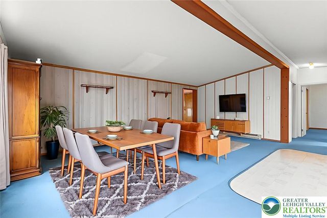 131 Cold Spring Drive, Penn Forest Twp, PA 18229