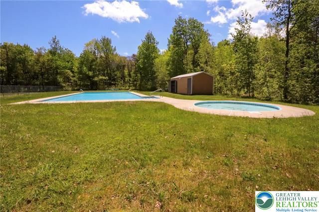 131 Cold Spring Drive, Penn Forest Twp, PA 18229