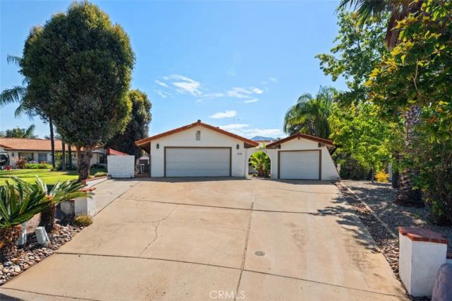 23955 Berryessa Court Court, Ramona, CA 92065