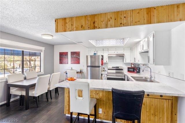 4291 Sanderling Circle 124, Las Vegas, NV 89103