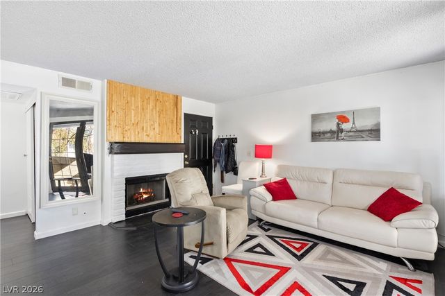 4291 Sanderling Circle 124, Las Vegas, NV 89103