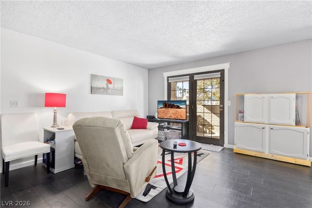 4291 Sanderling Circle 124, Las Vegas, NV 89103