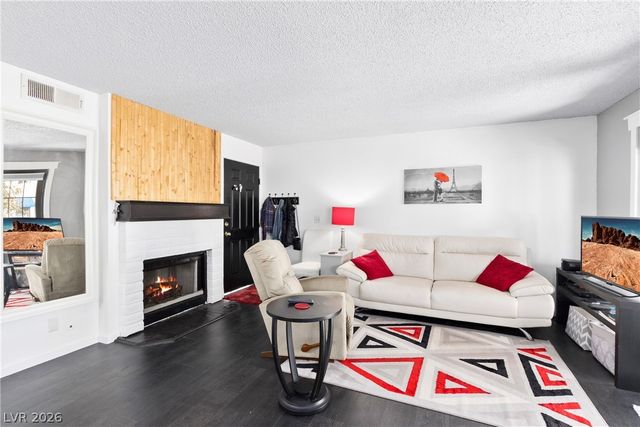 4291 Sanderling Circle 124, Las Vegas, NV 89103