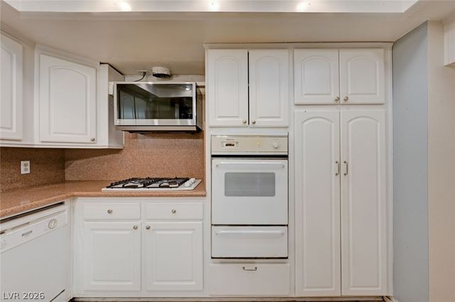 3518 Blackstone Street, Las Vegas, NV 89121