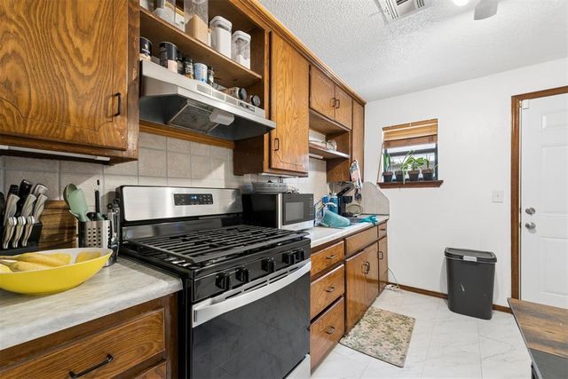 1143 NE Grand Boulevard, Oklahoma City, OK 73117
