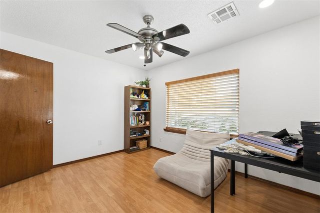 1143 NE Grand Boulevard, Oklahoma City, OK 73117