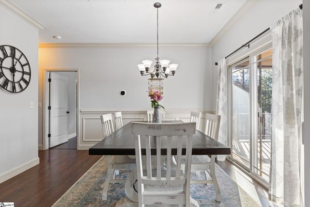 102 S Hamlet Court, Moore, SC 29369