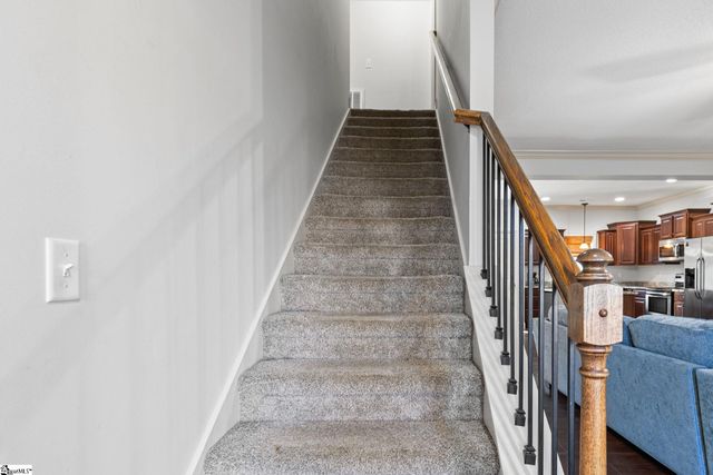 102 S Hamlet Court, Moore, SC 29369