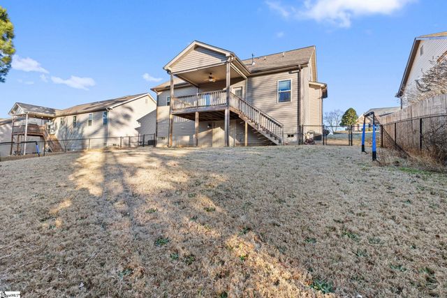 102 S Hamlet Court, Moore, SC 29369