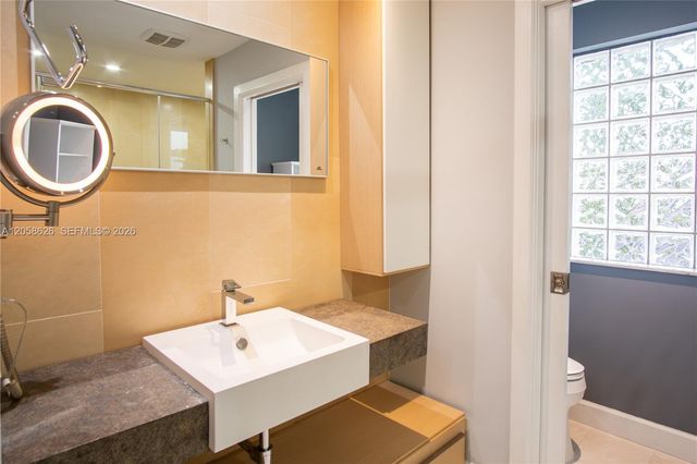 13836 SW 39th Ter, Miami, FL 33175