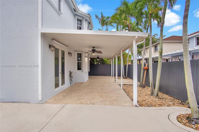 13836 SW 39th Ter, Miami, FL 33175