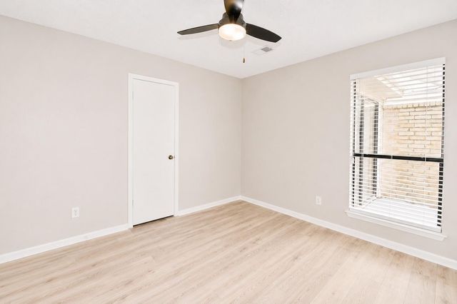 2322 Sunset Trail, Sugar Land, TX 77478