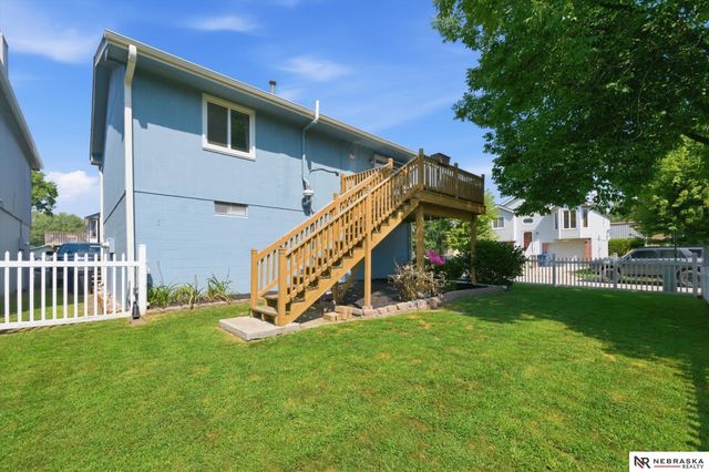 6103 S 77 Street, Omaha, NE 68127