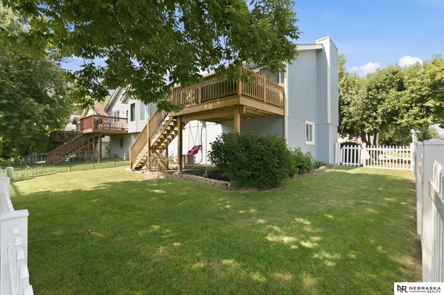 6103 S 77 Street, Omaha, NE 68127
