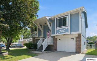 6103 S 77 Street, Omaha, NE 68127