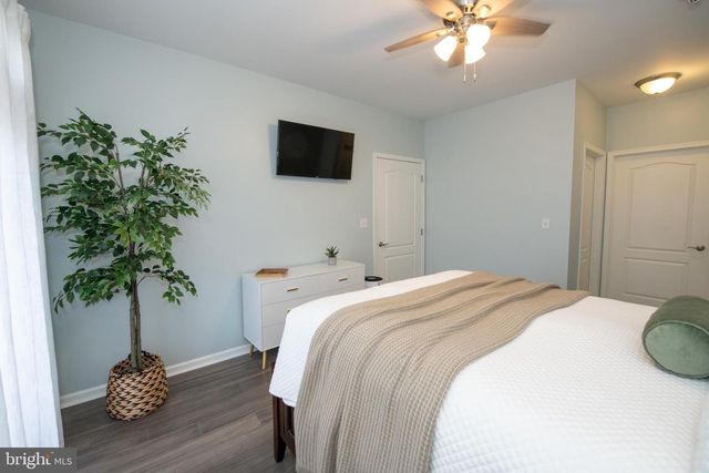 460 CARSON TER, Huntingdon Valley, PA 19006