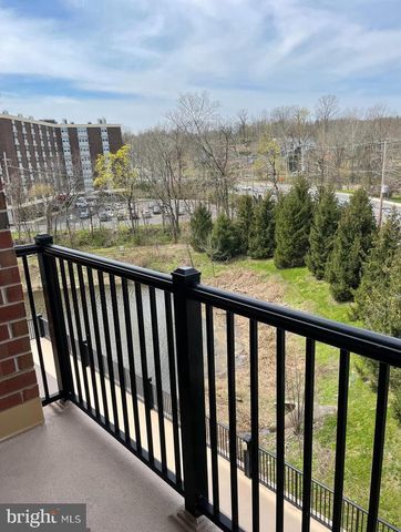 460 CARSON TER, Huntingdon Valley, PA 19006