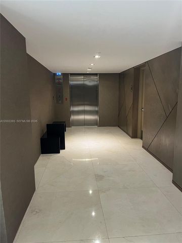 650 NE 32nd St 608, Miami, FL 33137