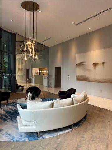 650 NE 32nd St 608, Miami, FL 33137