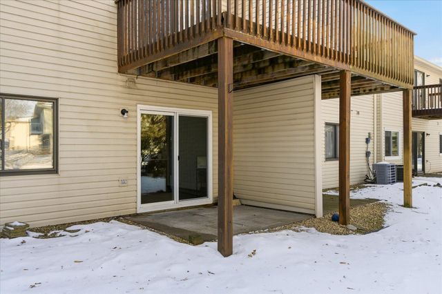 4372 Buckingham Court, Vadnais Heights, MN 55127