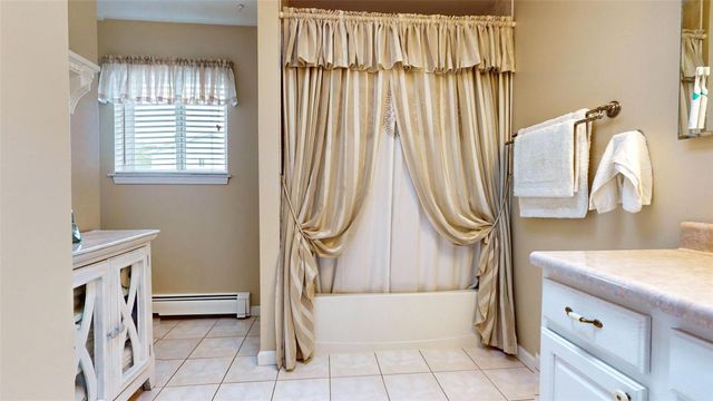 251 Tamerisk Lane, New Windsor, NY 12553