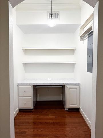 7701 Rialto BLVD 1122, Austin, TX 78735