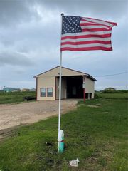 544 Marlin Street, Sargent, TX 77414