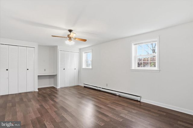 19022 LONGMEADOW RD, Hagerstown, MD 21742