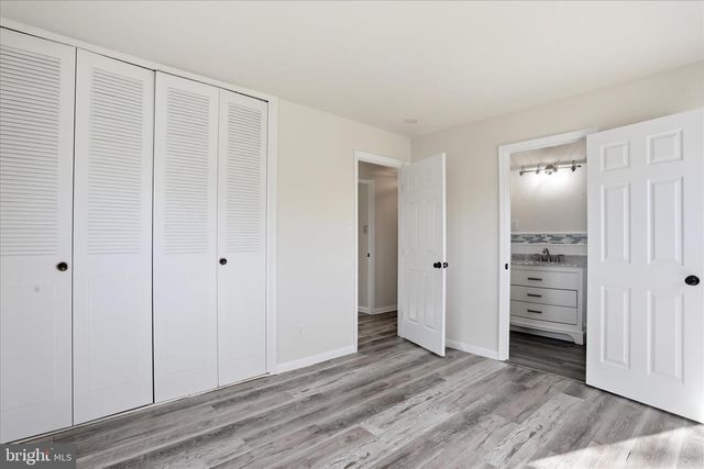 19022 LONGMEADOW RD, Hagerstown, MD 21742