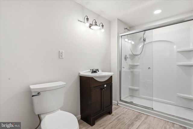 19022 LONGMEADOW RD, Hagerstown, MD 21742