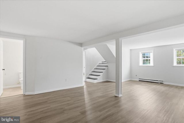 19022 LONGMEADOW RD, Hagerstown, MD 21742