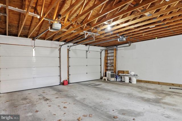 19022 LONGMEADOW RD, Hagerstown, MD 21742