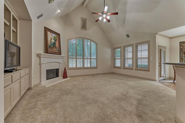 42 Carlyle Place, The Woodlands, TX 77382