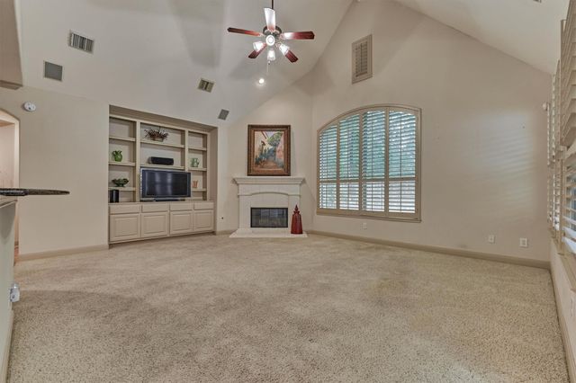 42 Carlyle Place, The Woodlands, TX 77382