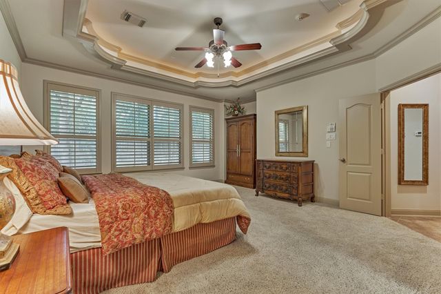 42 Carlyle Place, The Woodlands, TX 77382