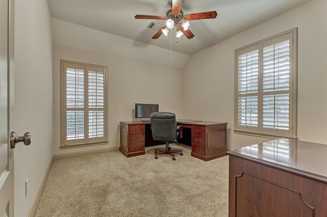 42 Carlyle Place, The Woodlands, TX 77382